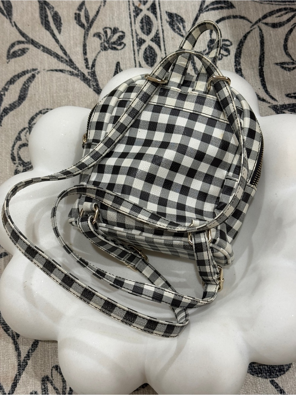 GUESS Checkered Backpack Mini Bag - Picture 3 of 6